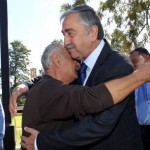 FT: «Ο Τουρκοκύπριος ηγέτης Μουσταφά Ακιντζί προκαλεί ελπίδα για ενότητα στην Κύπρο»